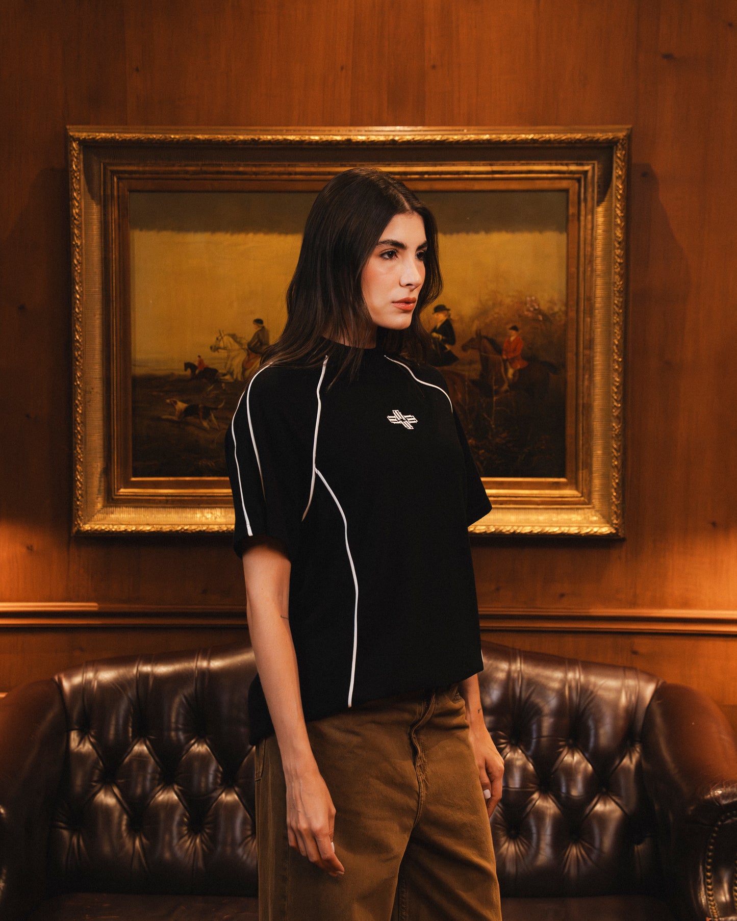 Camiseta Negra Off-Season Mujer