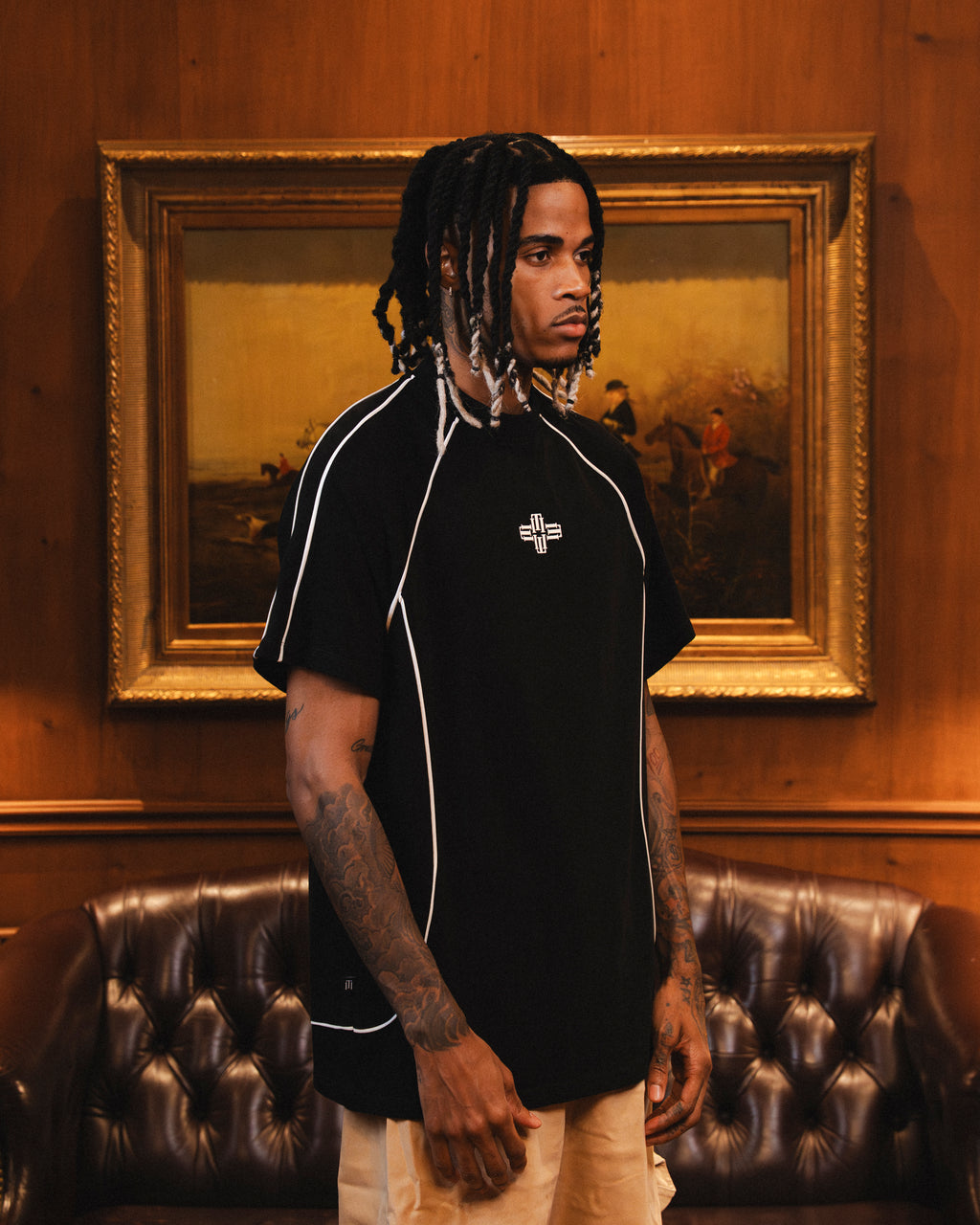 Camiseta Negra Off-Season Hombre